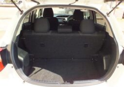 
										TOYOTA VITZ full									